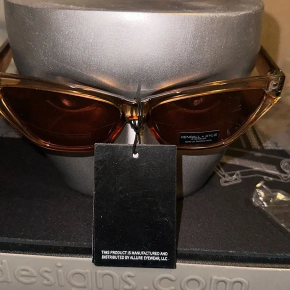 Kendall & Kylie | Accessories | Kendall Kylie Emma Cat Eye  display picture 1